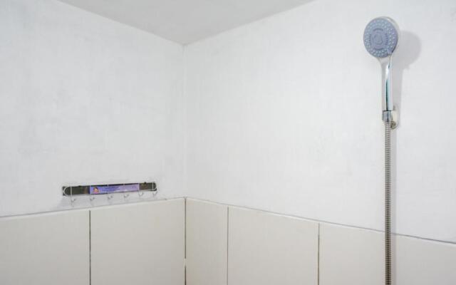 RedDoorz Syariah @ Ndalem Kembang Sore Yogyakarta