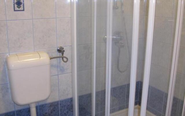 Apartment Sobe Ravbar