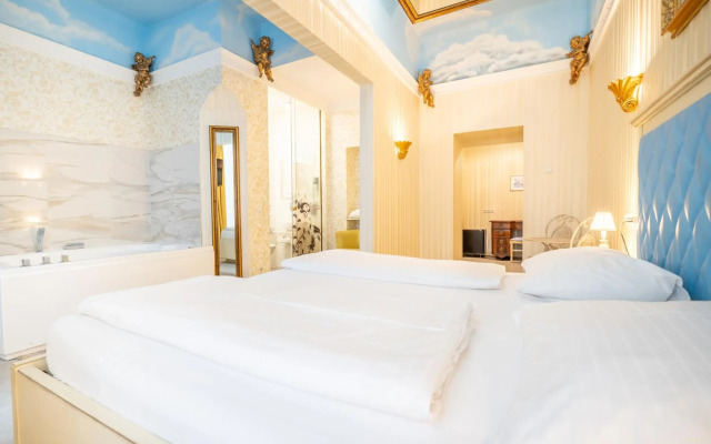 Hotel Urania