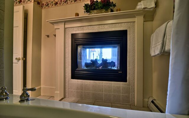 Darby Field Inn & Restaurant