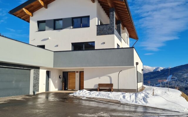 Cozy Holiday Apartment in Salzburger