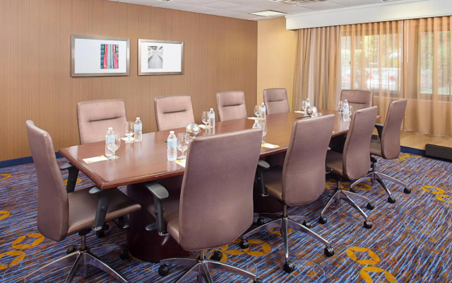 Courtyard by Marriott Montvale