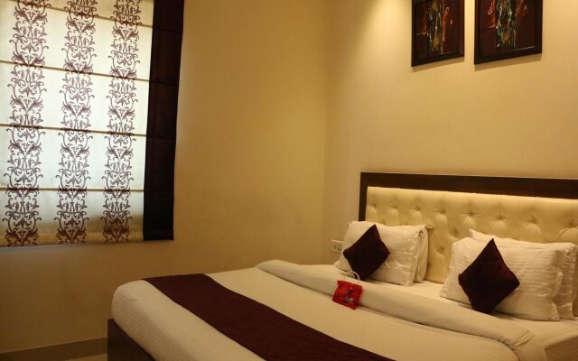 OYO 1896 Hotel RK Grande