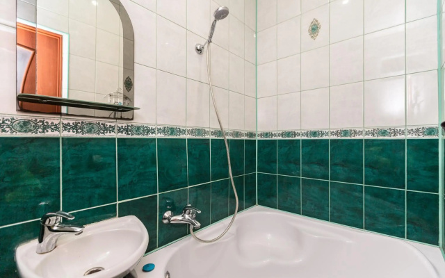 Апартаменти по вул.Люльки 8 - Apartments on Lulki Street 8