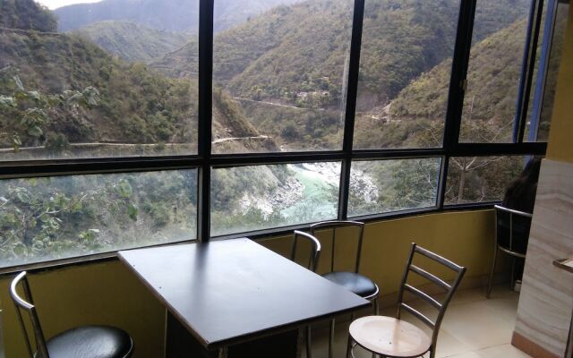 Hotel Chakasha Govindam