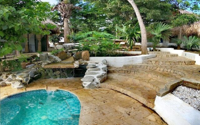 Hierba Buena Eco Hostel