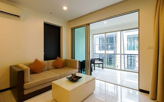 N212 Regent Apartments