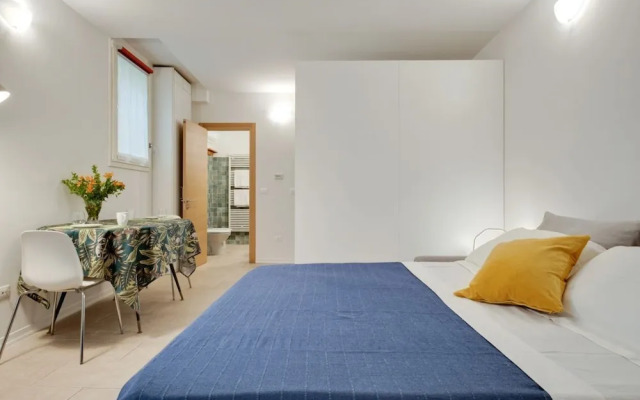 Via Santo Stefano Secret Garden Apartment