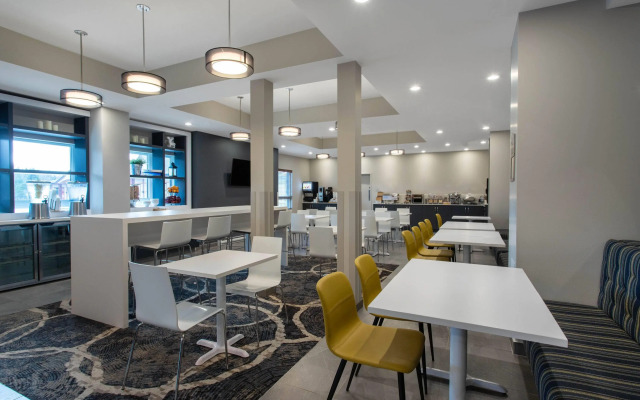 Microtel Inn & Suites by Wyndham Mont Tremblant