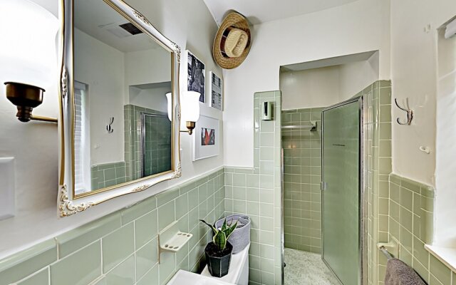 1734 Charleston (1655-161089) - 2 Br Home