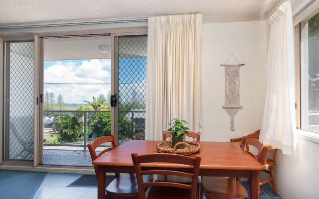 Yamba Towers 2 LJHooker Yamba