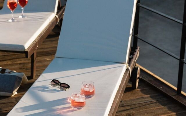 ---Ammira Mare--House near sea with pool