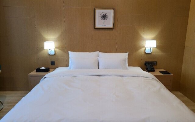 CS Hotel