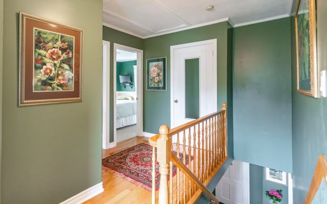Abacot Hall Bed & Breakfast
