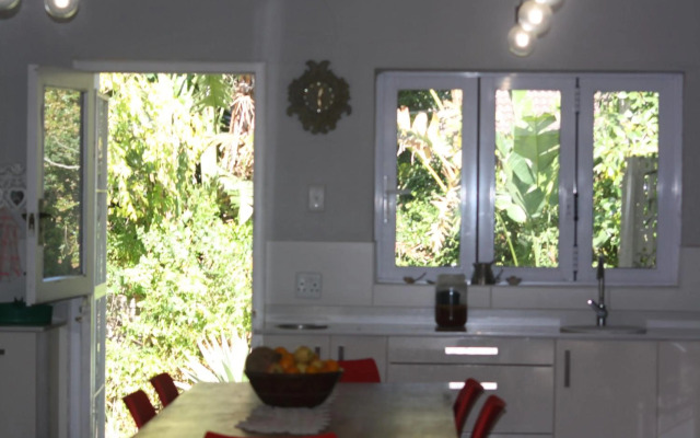 Sarah's Place- Manor House