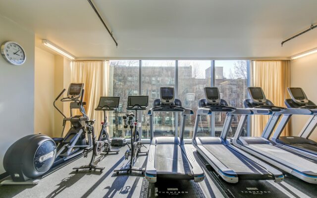 Pike's Place Lux Suites by Barsala