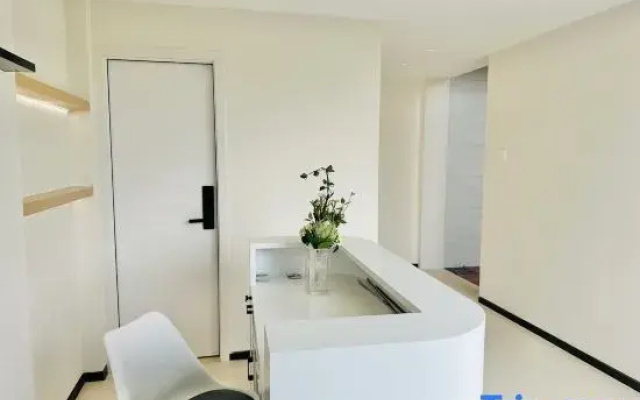 Qian · Scenic Apartment (Zhuhai Wailingding Island)