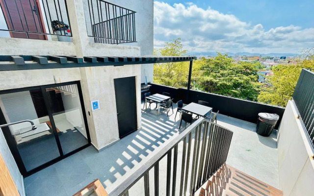 Cipres Apartments