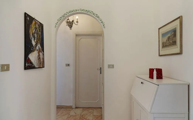 Homey Seaview Apartment