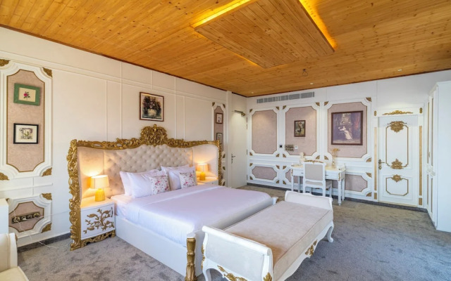 The English Country House