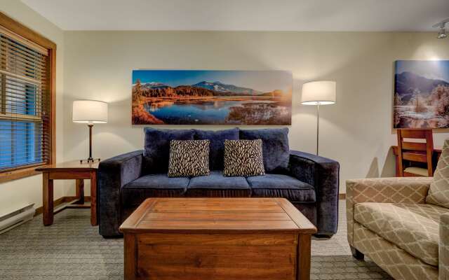 Blackcomb Springs Suites by CLIQUE