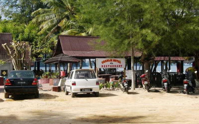 Charlie Motel and Restaurant