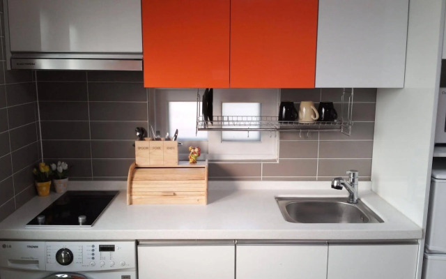 BB Hongdae Hostel