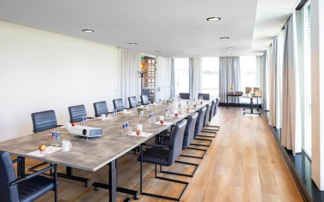 Holiday Inn Express Utrecht - Papendorp by IHG