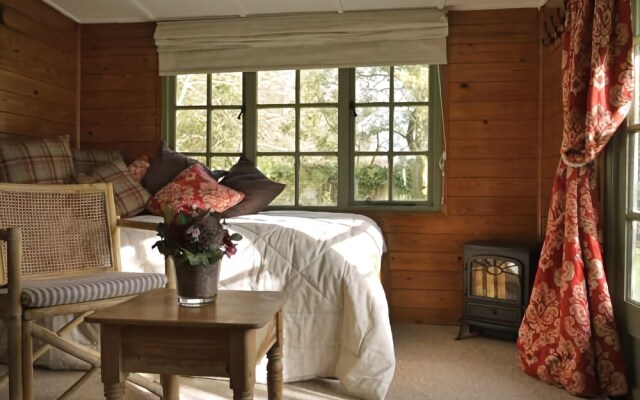 The Lodge on the Marsh