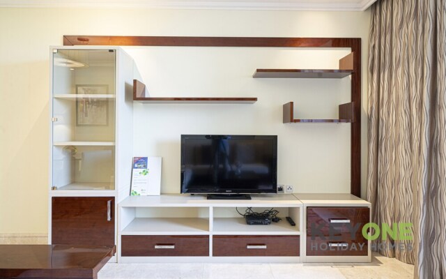 Grandeur Living 2BR plus Maid with Beach Access