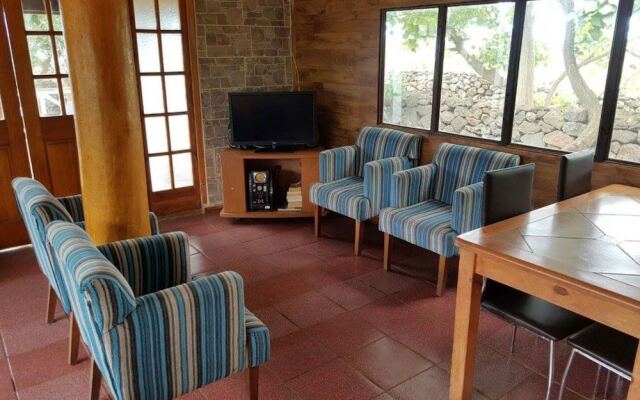 Hostal Akapu