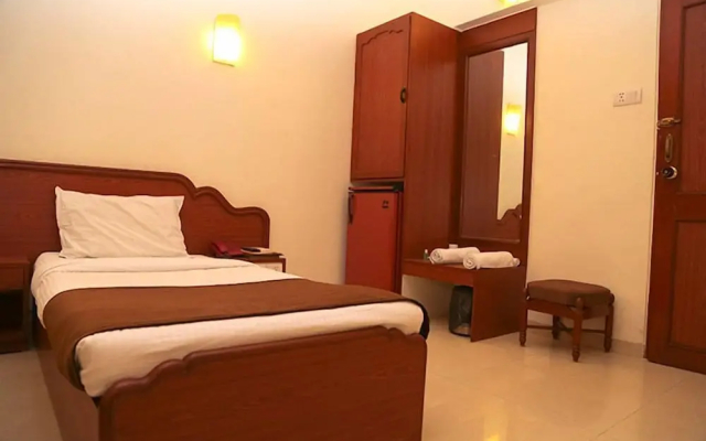 Hotel Golden Plaza
