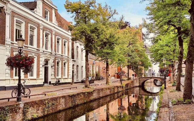 Canal apartment at historic CityCenter Amersfoort