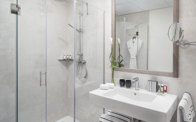 Melia Madrid Serrano