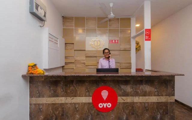 OYO 599 Divine Residency