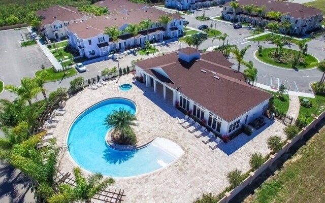 Amazing Townhome! - Lucaya Village - 3211WA