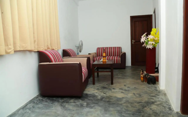 Four season Guest house