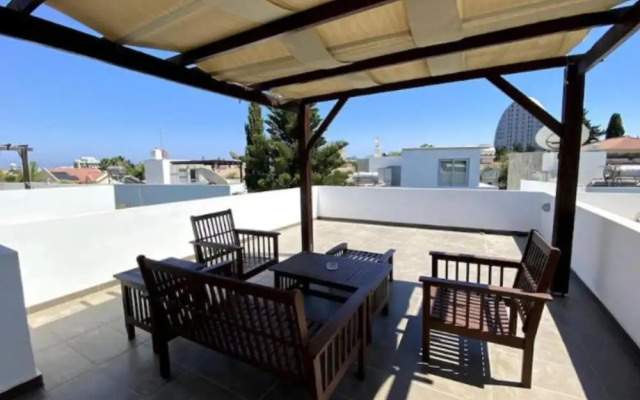 Pearl Villa in Agios Athanasios