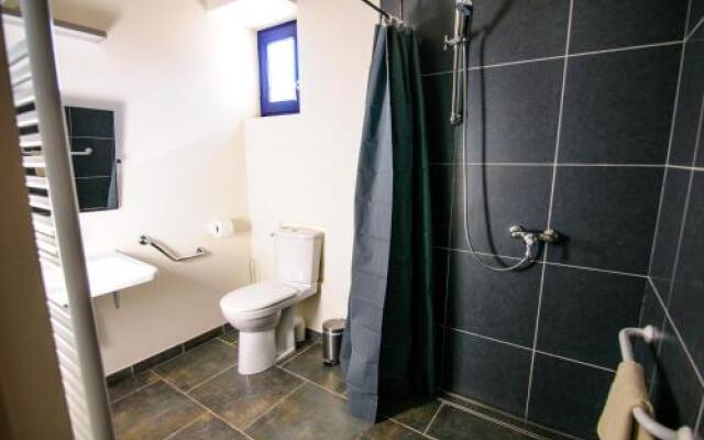 Au Château De Villarel