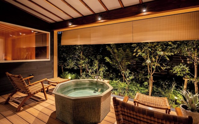 AWAUMI Fujikawaguchiko Resort