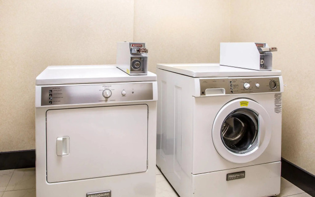 Comfort Suites Troy-I75