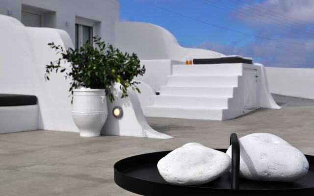 Nerti Suites
