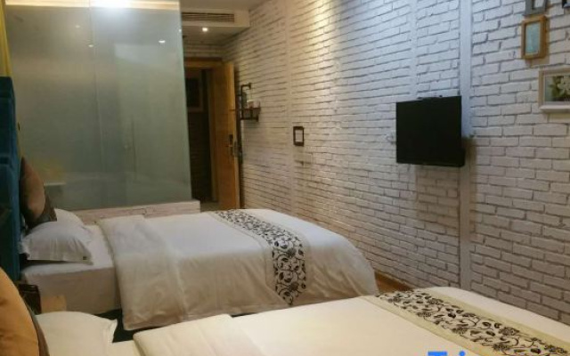 Yuese Theme Inn