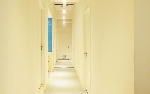 Blue Hostel