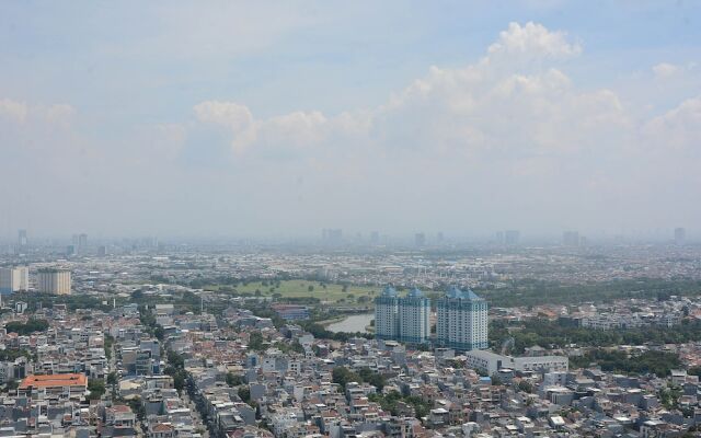 Chic And Cozy 1Br Apartment At Green Bay Condominium