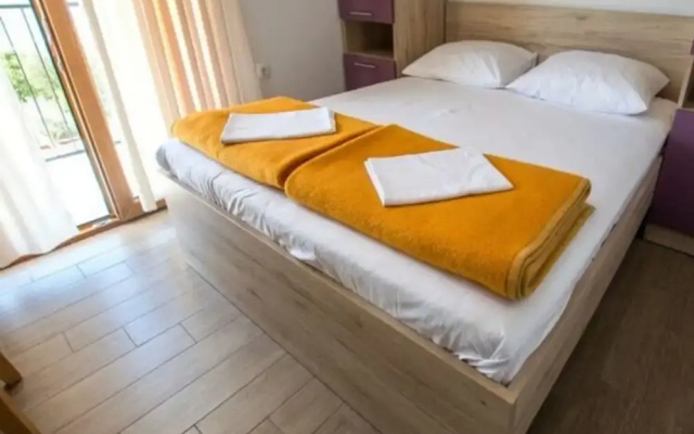 Apartment in Starigrad With Terrace