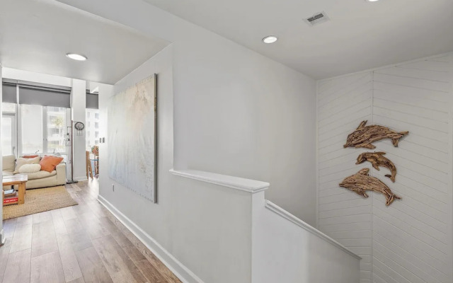 Sea Winds Condominiums C