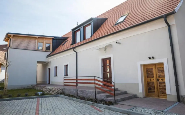 Kossuth Apartmanház