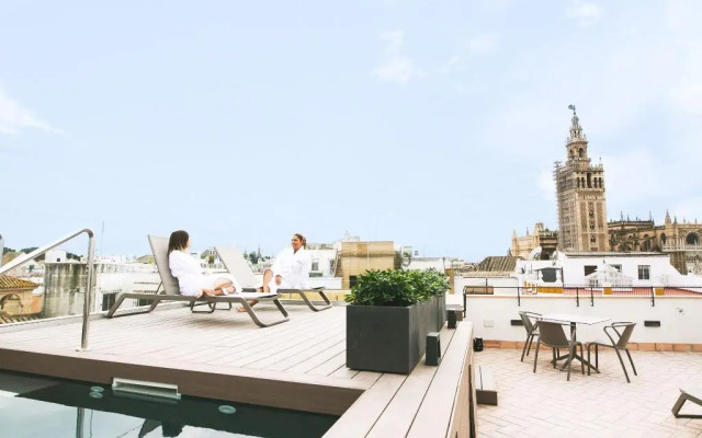 Joya del Casco Boutique Hotel