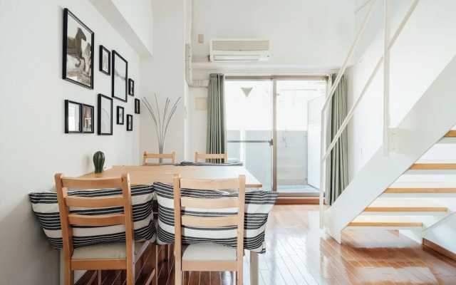 I Cube Kozu Apartment